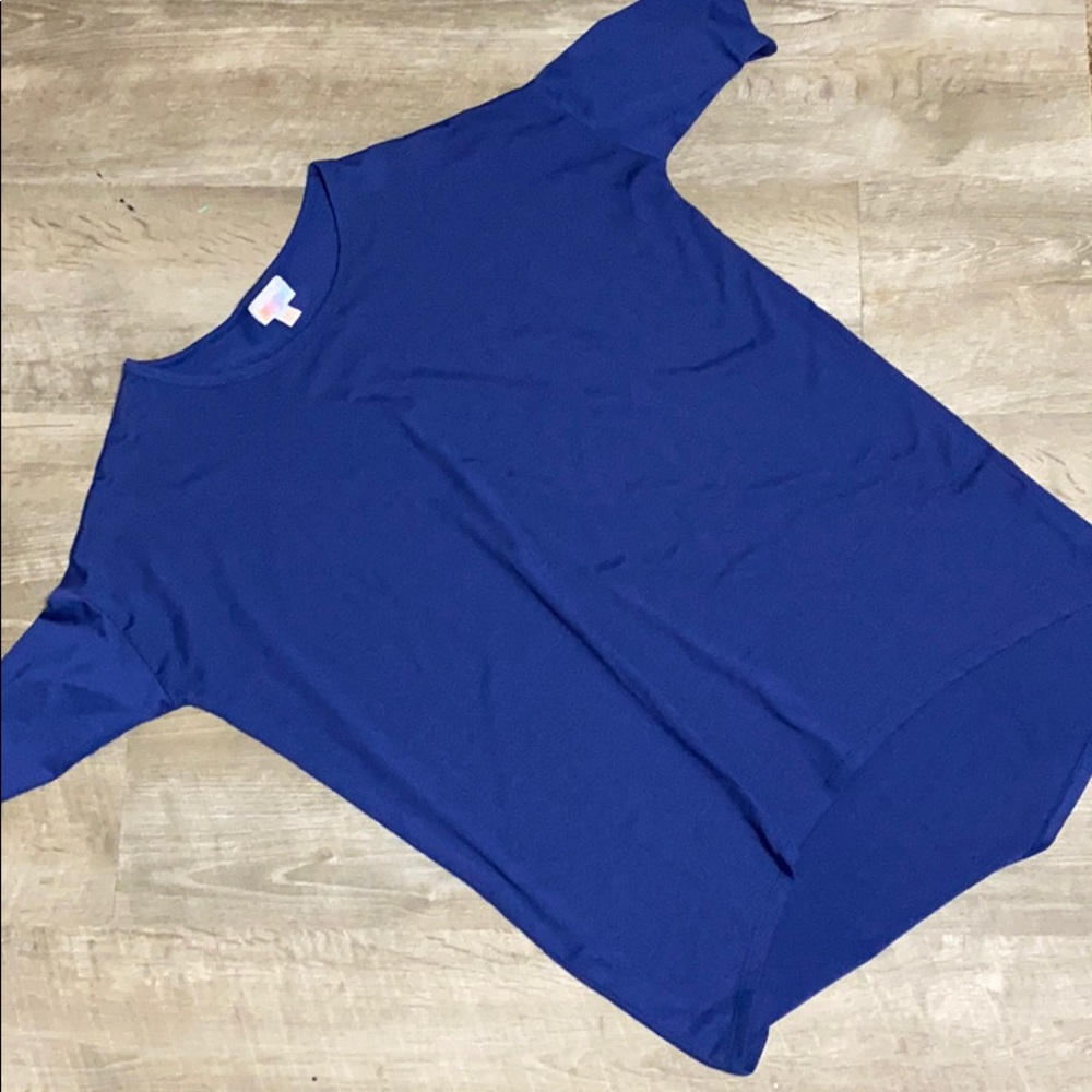 Lularoe shirt